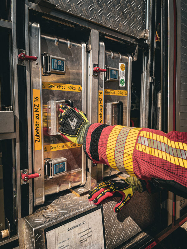 THLProtect Handschuh für technische Hilfeleistung und Unfallrettung – Bild 2